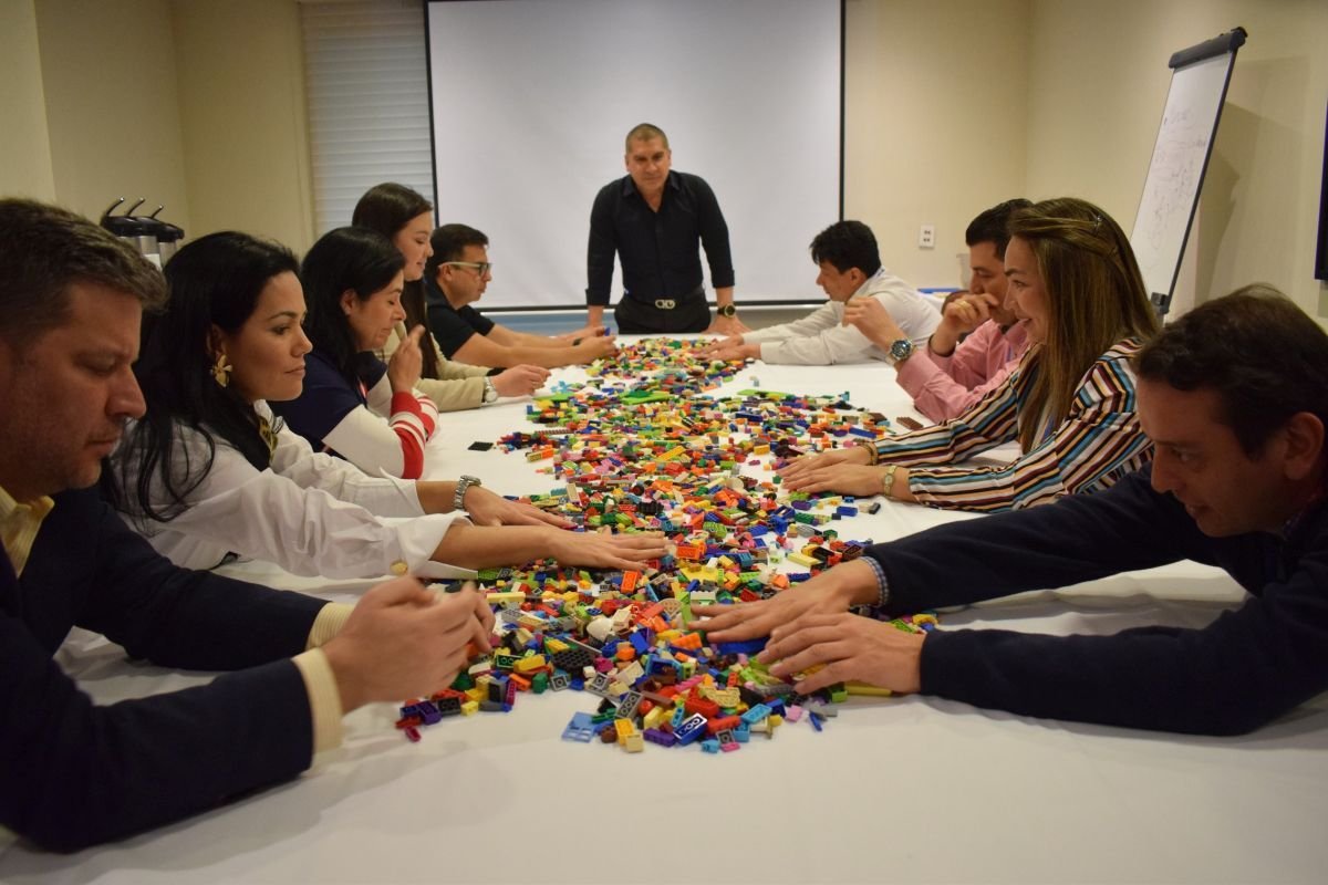 Taller con la metodología LEGO® SERIOUS PLAY® para importante grupo empresarial en Latinoamérica